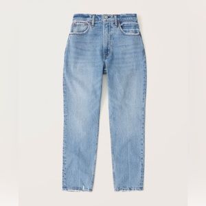 Abercrombie & Fitch Curve Love High Waisted Mom Jeans “long” inseam